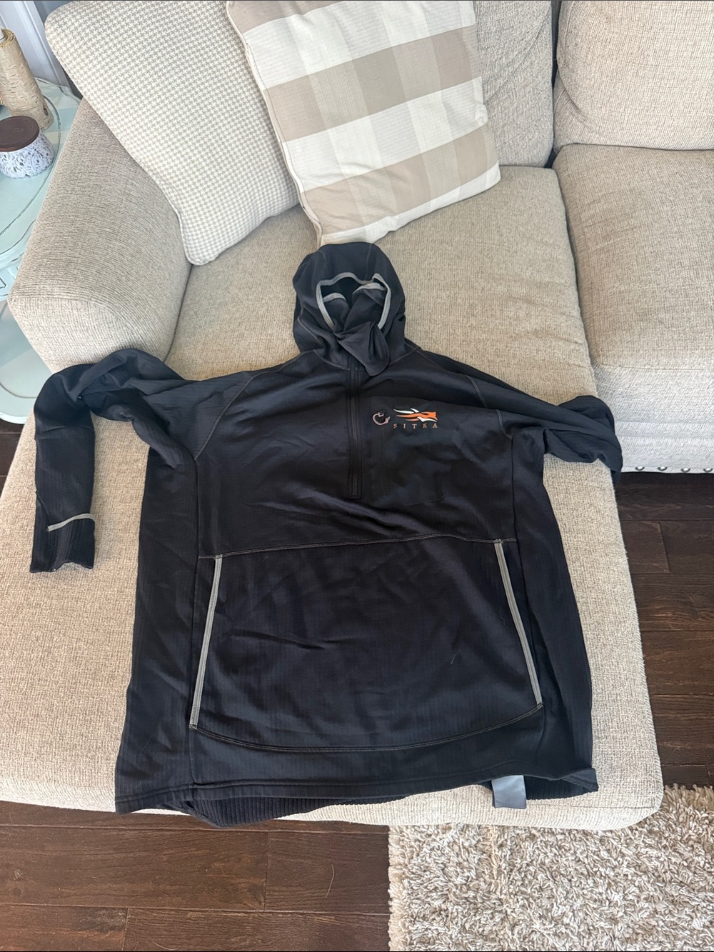 SITKA Black Hooded Pullover
